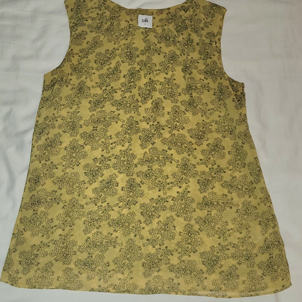 CAbi #3617 Paisley Blouse Mustard Yellow Keyhole Sleeveless